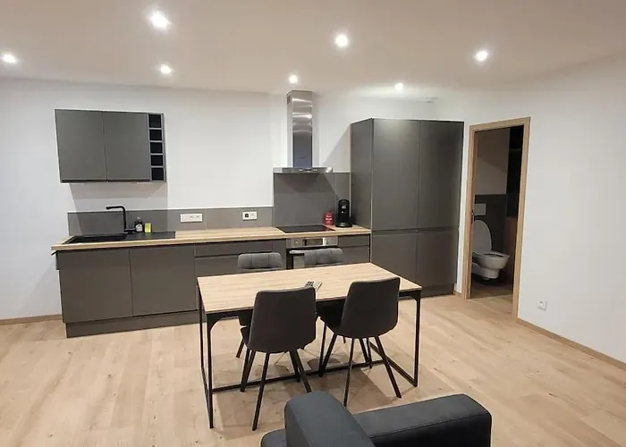 Superbe Appartement T2 Climatise, Idealement Situe